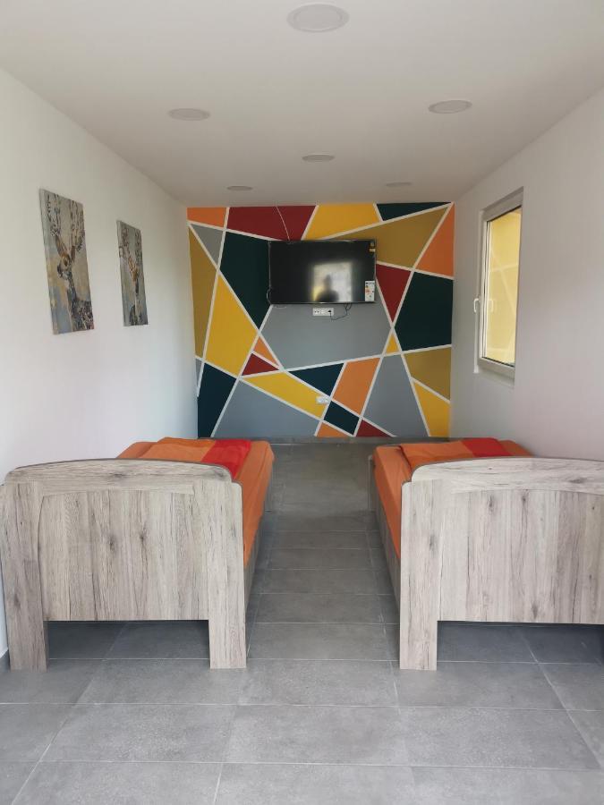 Ferienwohnung Podlovics Tanya Panzio Kemecse Exterior foto