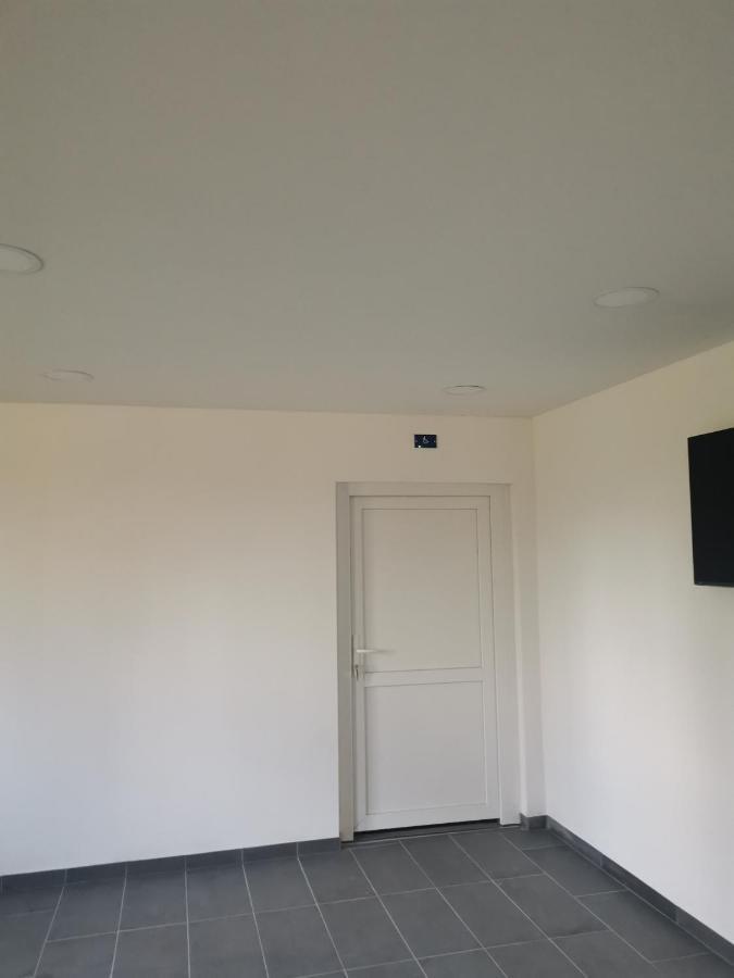 Ferienwohnung Podlovics Tanya Panzio Kemecse Exterior foto