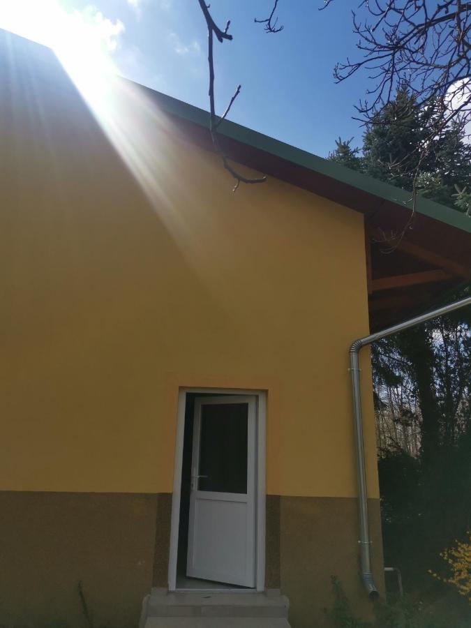 Ferienwohnung Podlovics Tanya Panzio Kemecse Exterior foto