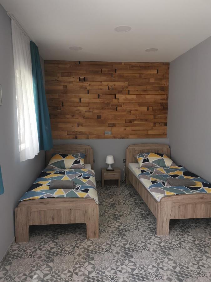 Ferienwohnung Podlovics Tanya Panzio Kemecse Exterior foto